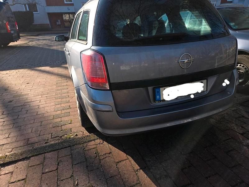 Gebraucht Opel Astra Njoy 105 PS (77 kW) 2004 Silber Kombi