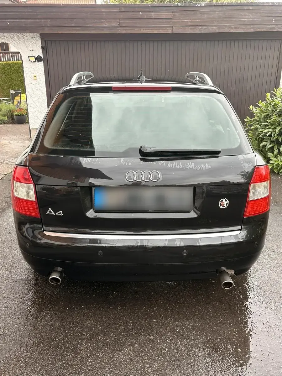 Gebraucht Audi A4 160 PS (117 kW) 2004 Schwarz Kombi