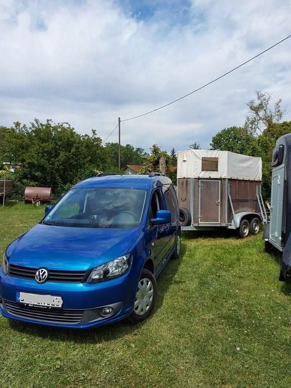 Blau Gebraucht 2011 VW Caddy Comfortline Van / Kleinbus | 6.500 € (Superpreis) - Bild 1/3