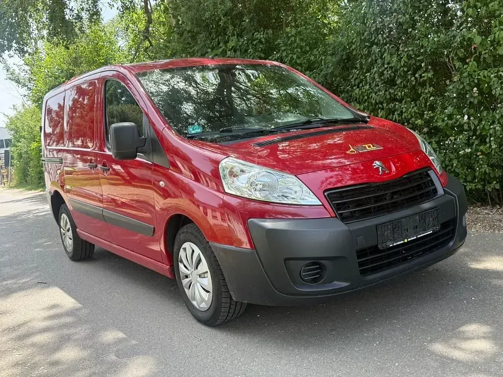 Gebraucht Peugeot Expert 128 PS (94 kW) 2015 Rot Van