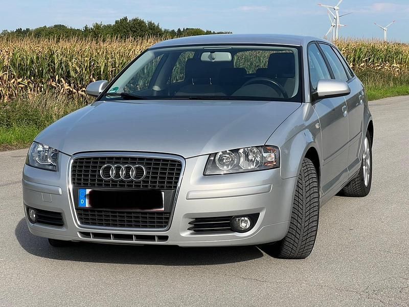 Silber Gebraucht 2006 Audi A3 Sportback Kleinwagen | 4.850 € (Fairer Preis) - Bild 1/4