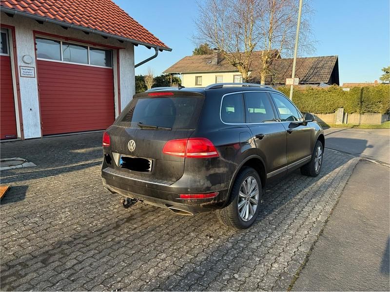 Gebraucht VW Touareg 245 PS (180 kW) 2011 Schwarz SUV