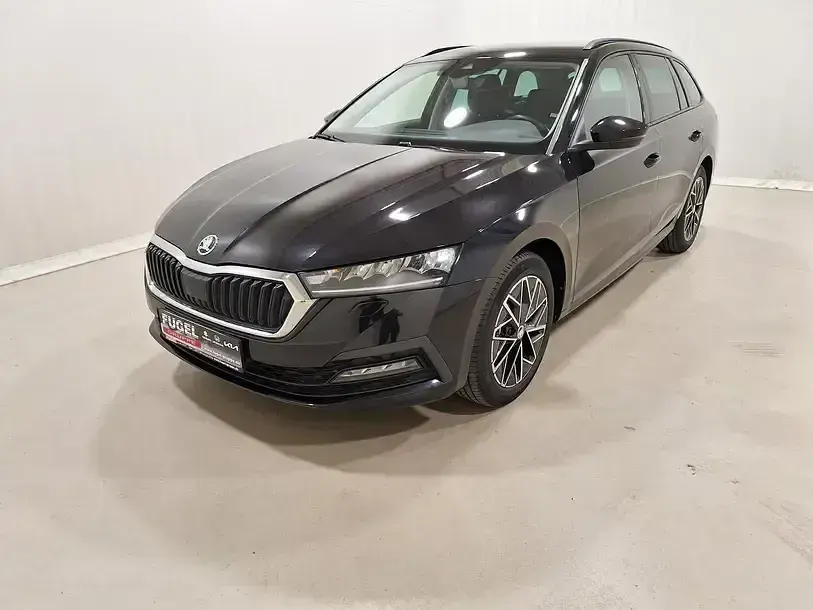 Gebraucht Skoda Octavia Clever 110 PS (80 kW) 2021 Schwarzmagic perleffekt Kombi