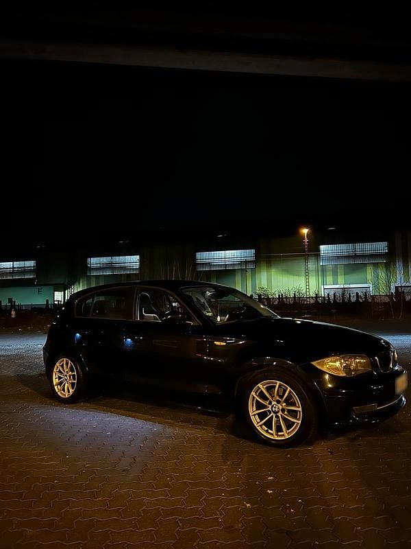 Gebraucht BMW 118 150 PS (110 kW) 2007 Schwarz Kleinwagen