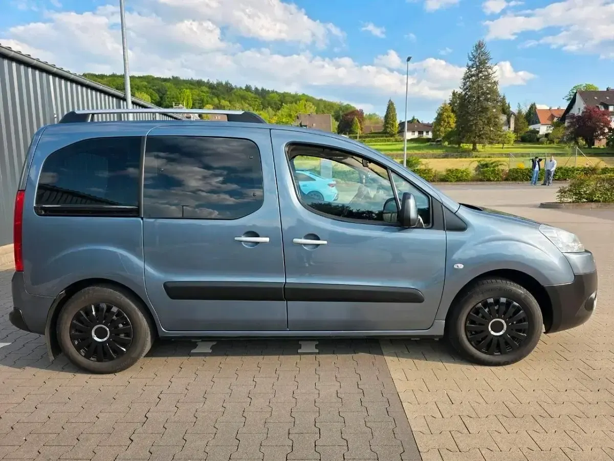 Gebraucht Peugeot Partner 120 PS (88 kW) 2008 Grau Van / Kleinbus