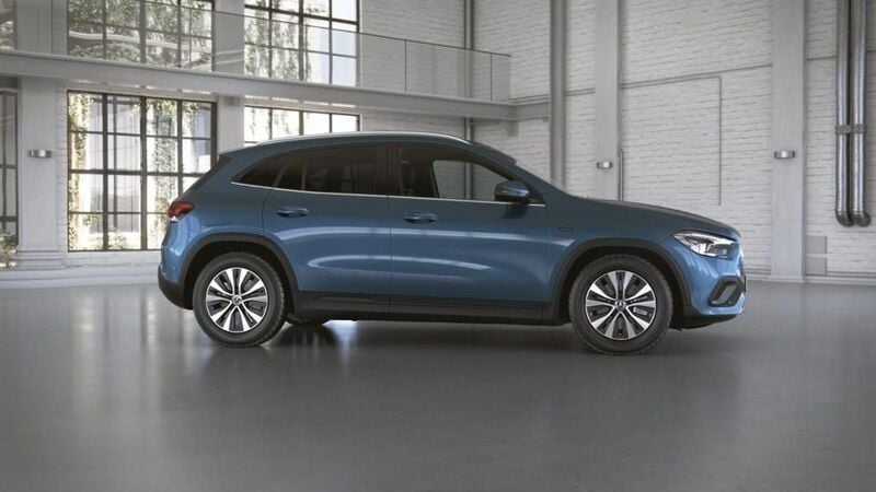 Second-hand Mercedes GLA250 160 CP (117 kW) 2020 Albastru SUV