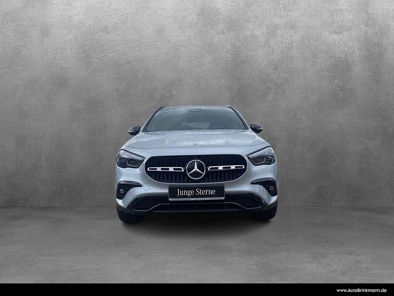 Gebraucht Mercedes GLA200 Progressive 163 PS (119 kW) 2025 Lack hightechsilber SUV