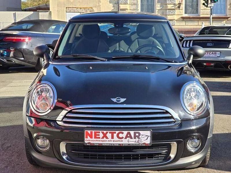 Gebraucht Mini ONE 75 PS (55 kW) 2012 Schwarz Kleinwagen