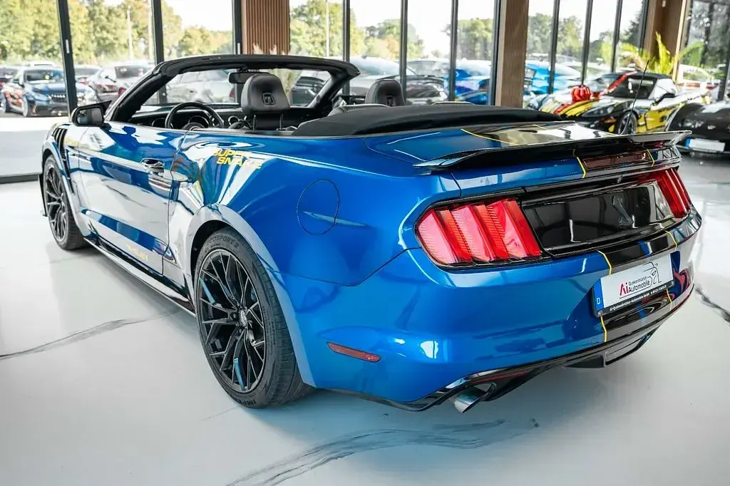Gebraucht Ford Mustang GT 305 PS (224 kW) 2017 Blau Cabrio