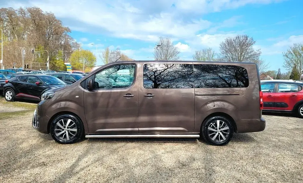 Gebraucht Toyota Proace Verso Executive 177 PS (130 kW) 2018 Braun Kombi