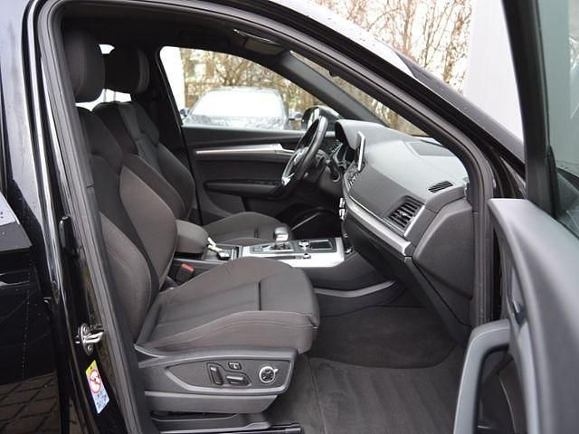 Gebraucht Audi Q5 S-Line 190 PS (139 kW) 2019 Mythosschwarz metallic SUV