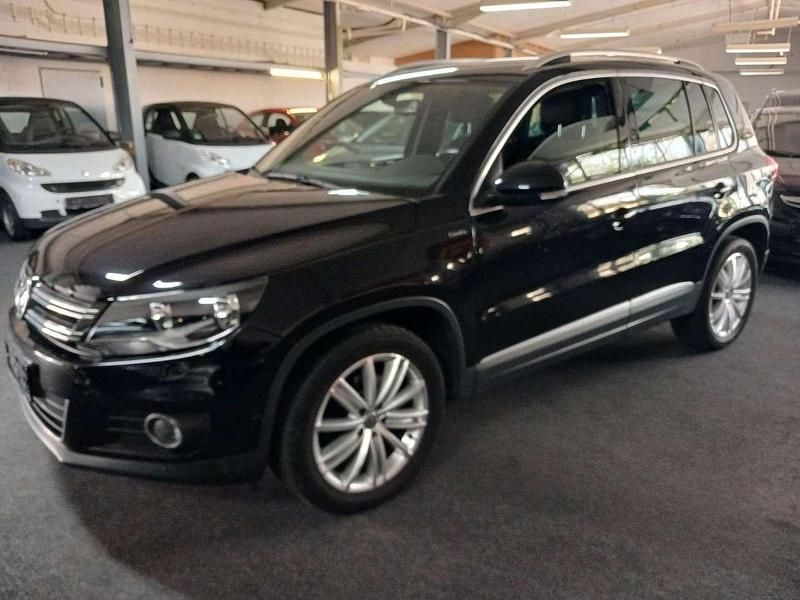 Gebraucht VW Tiguan LOUNGE 150 PS (110 kW) 2015 Schwarz SUV