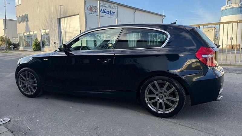 Gebraucht BMW 120 177 PS (130 kW) 2008 Blau Kleinwagen