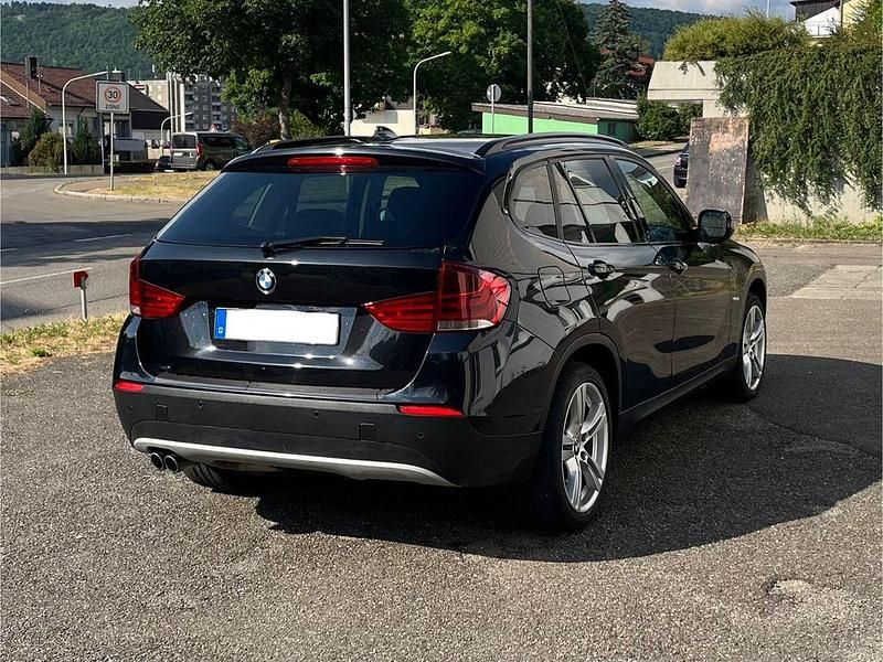 Gebraucht BMW X1 Sport Line 218 PS (160 kW) 2010 Schwarz SUV