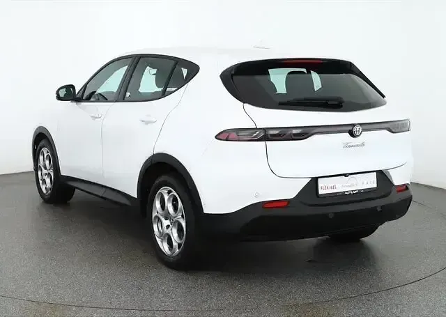 Gebraucht Alfa Romeo Tonale Ti 160 PS (117 kW) 2024 Misanoblaumet. SUV