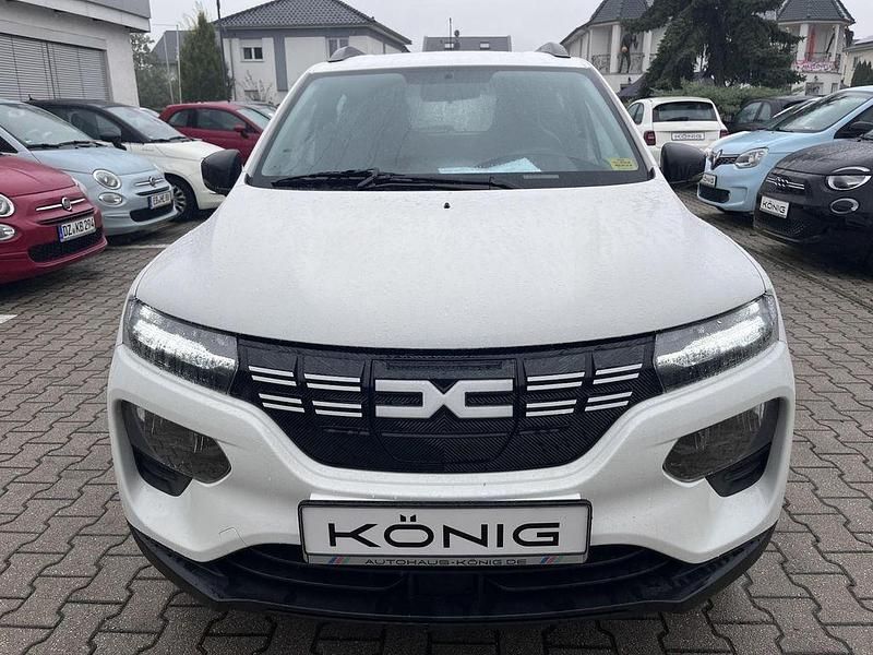 Gebraucht Dacia Spring Essentiel 33 kW (45 PS) 2023 Kaolinweiß Kleinwagen