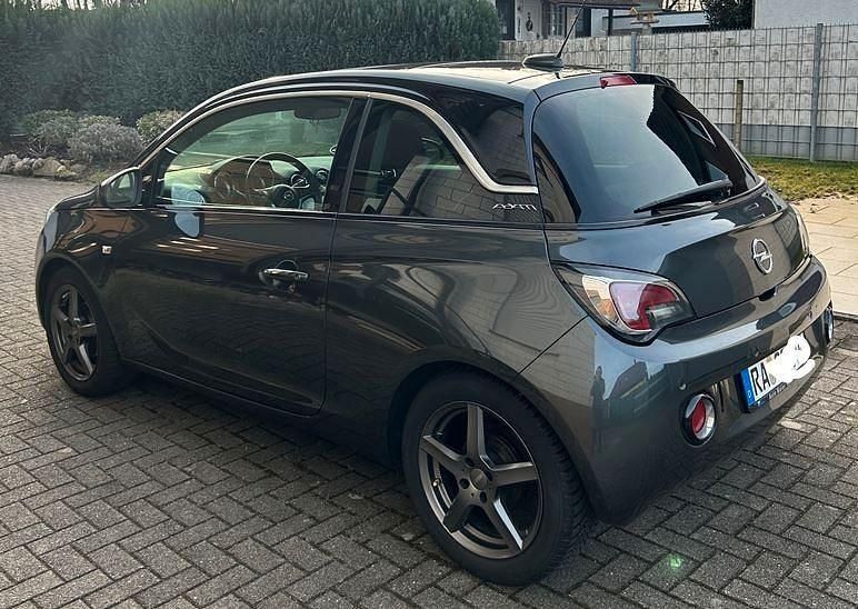 Gebraucht Opel Adam 87 PS (63 kW) 2018 Schwarz Kleinwagen