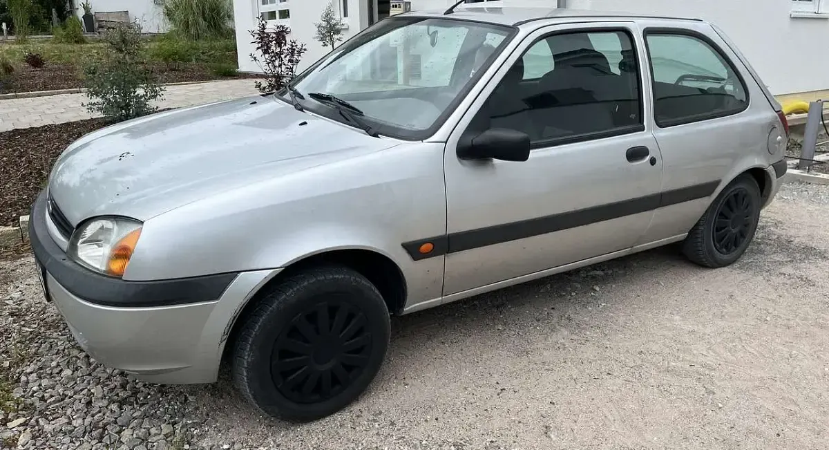 Gebraucht Ford Fiesta 60 PS (44 kW) 2000 Kleinwagen