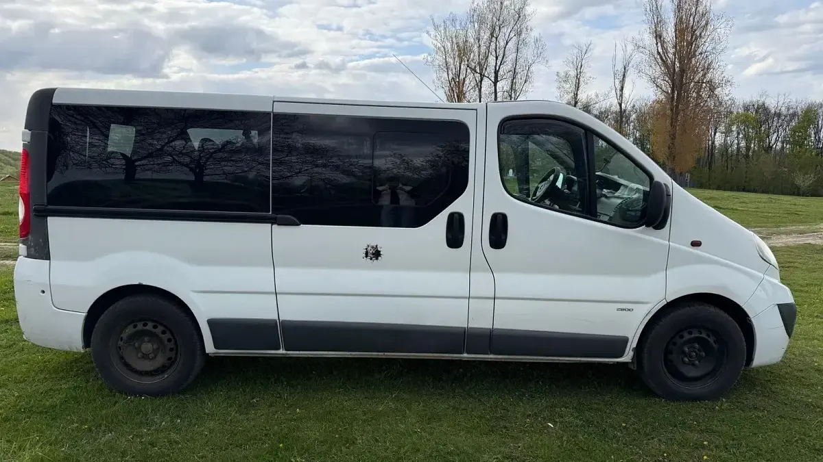 Gebraucht Opel Vivaro 114 PS (83 kW) 2011 Weiß Van / Kleinbus