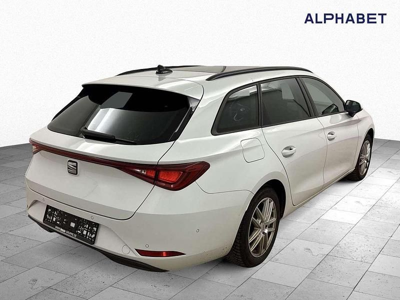 Second-hand Seat Leon Style 150 CP (110 kW) 2023 Alb Break