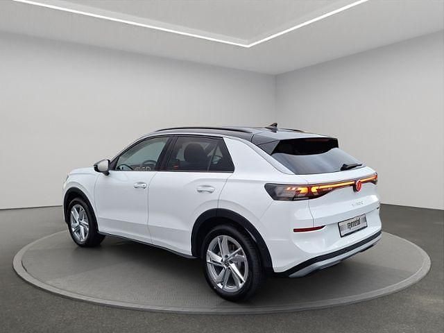 Gebraucht VW T-Roc Life 150 PS (110 kW) 2025 Pure white uni / schwarz uni SUV