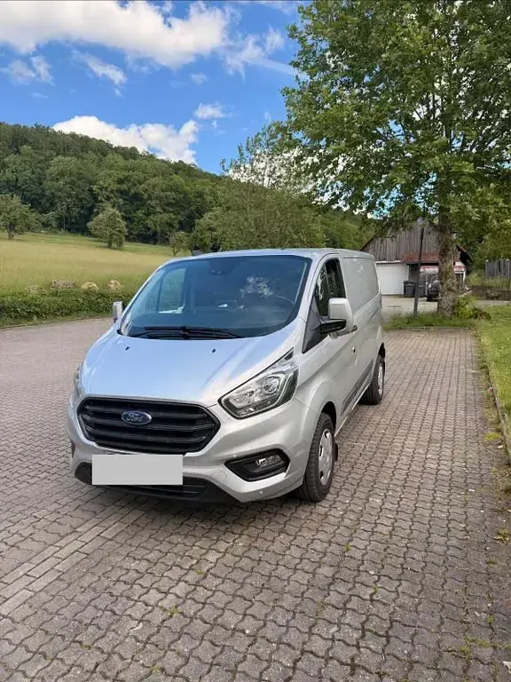 Gebraucht Ford Transit Custom 105 PS (77 kW) 2021 Schwarz Van / Kleinbus