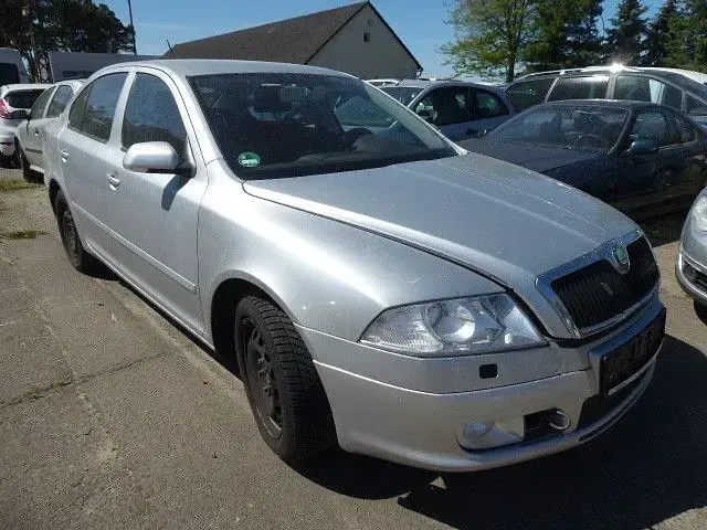 Gebraucht Skoda Octavia Sport 160 PS (117 kW) 2008 Silber Limousine
