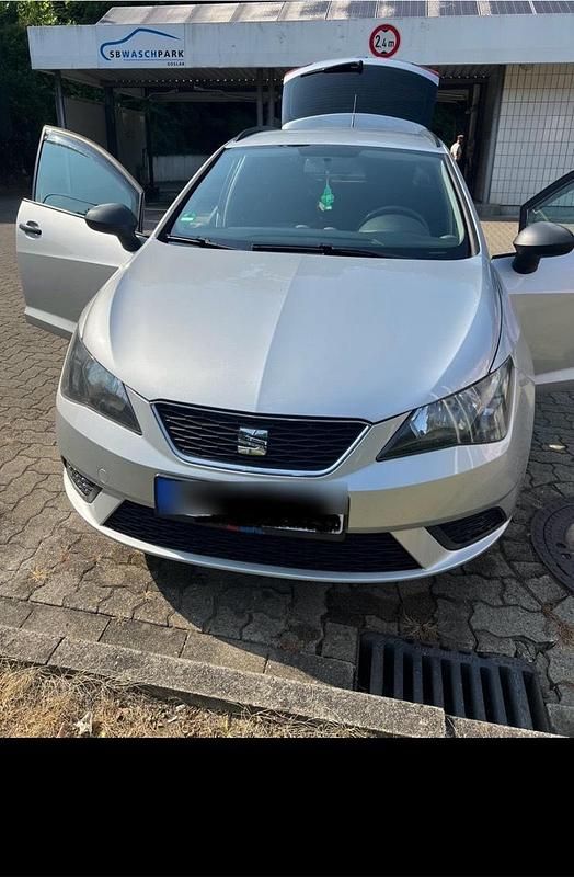 Silber Gebraucht 2016 Seat Ibiza ST Kombi | 6.500 € (Fairer Preis) - Bild 1/4