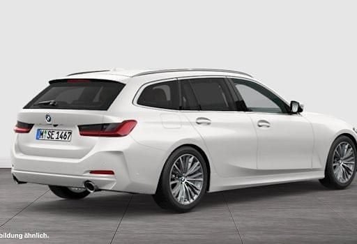 Gebraucht BMW 330 Performance 245 PS (180 kW) 2023 Weiß Kombi