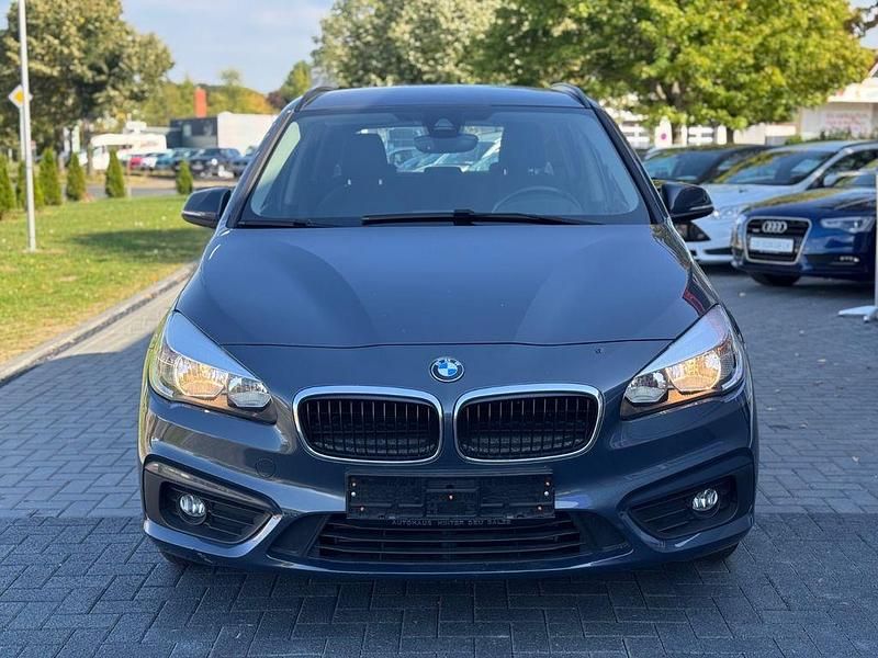 Gebraucht BMW 218 Advantage 136 PS (100 kW) 2017 Grau Kombi