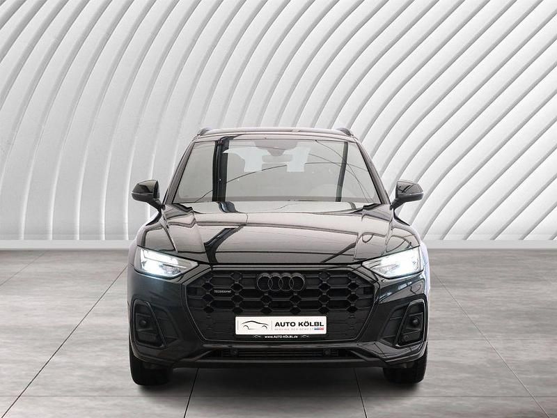Gebraucht Audi Q5 S-Line 265 PS (194 kW) 2022 Mythosschwarz metallic SUV