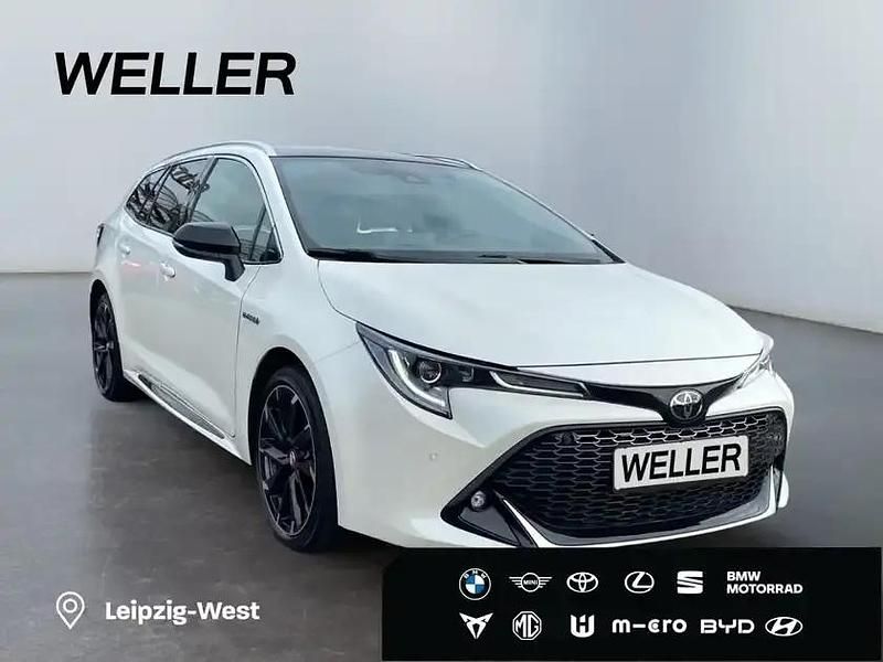 Neu Toyota Corolla Hybrid Sport 178 PS (130 kW) 2026 Metal oxide (4z3)/ black mica (209) (schwarz) Kombi