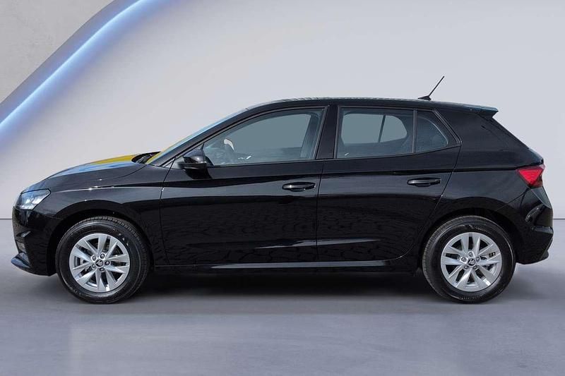 Neu Skoda Fabia Selection 95 PS (69 kW) 2025 Schwarzmagic perleffekt Kleinwagen