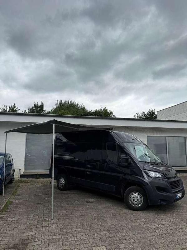 Gebraucht 2020 Peugeot Boxer Avantage Van | 18.900 € (Etwas zu teuer) - Bild 1/4