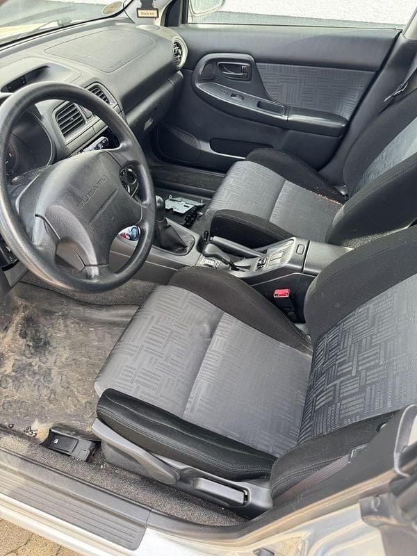 Gebraucht Subaru Impreza 125 PS (91 kW) 2002 Silber Kombi