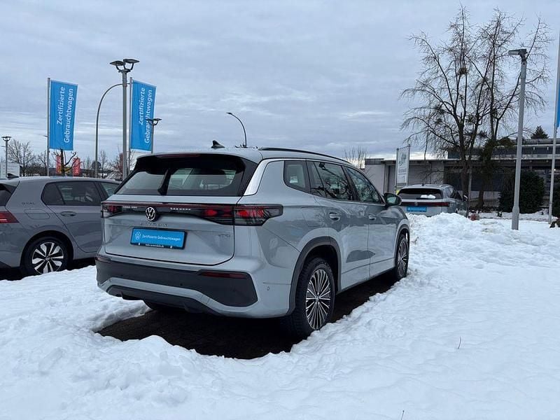 Gebraucht VW Tayron Life 150 PS (110 kW) 2025 Silber SUV