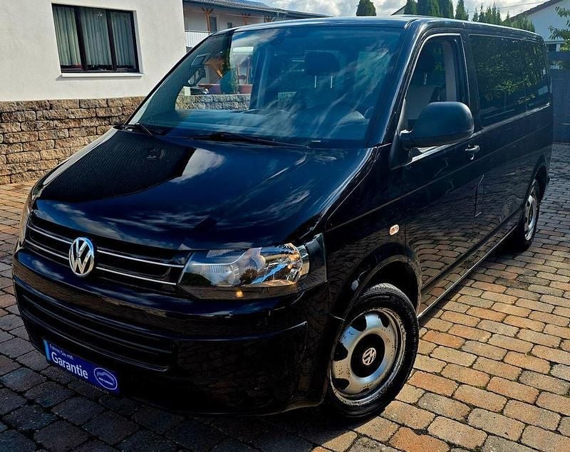 Schwarz Gebraucht 2010 VW T5 Startline Van | 9.499 € (Guter Preis) - Bild 1/4