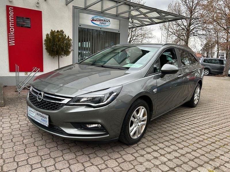 Gebraucht Opel Astra Edition 110 PS (80 kW) 2017 Grau Kombi