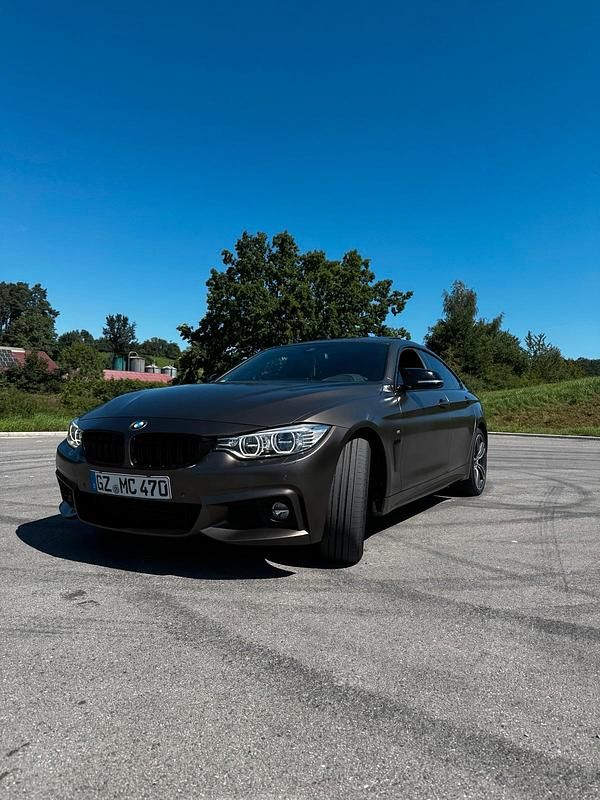 Braun Gebraucht 2016 BMW 440 Coupé | 29.999 € (Fairer Preis) - Bild 1/4