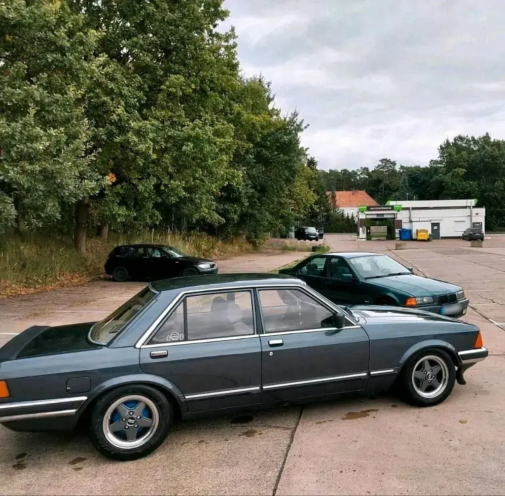 Gebraucht Ford Granada 114 PS (83 kW) 1983 Grau Limousine