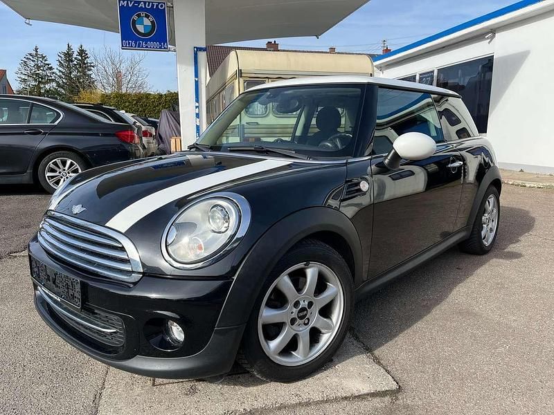 Midnight black Gebraucht 2011 Mini Cooper Sport Kleinwagen | 7.700 € (Fairer Preis) - Bild 1/4