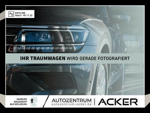 Silber Gebraucht 2017 Ford Tourneo Titanium Kombi | 19.900 € (Teuer) - Bild 1/1