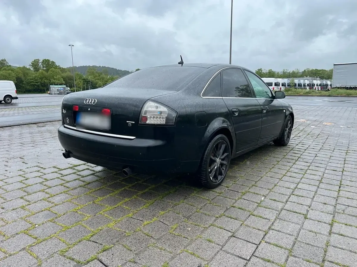 Gebraucht Audi A6 170 PS (125 kW) 2001 Schwarz Limousine