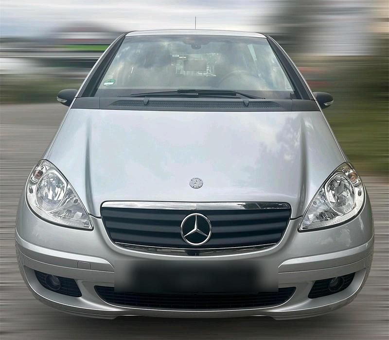 Silber Gebraucht 2006 Mercedes A180 Limousine | 4.950 € (Fairer Preis) - Bild 1/4