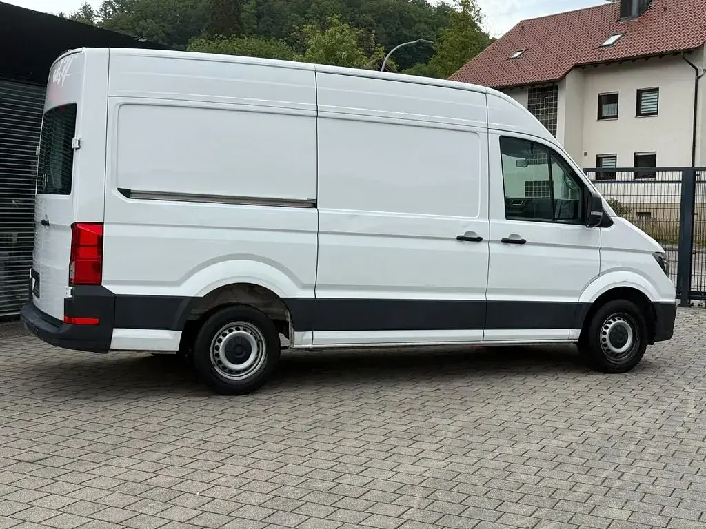 Gebraucht VW Crafter 102 PS (75 kW) 2019 Weiß Van