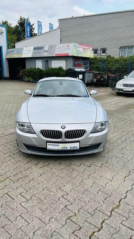 Titansilber metallic Gebraucht 2007 BMW Z4 Coupé | 14.980 € (Superpreis) - Bild 1/4