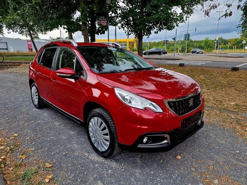 Rot Gebraucht 2016 Peugeot 2008 Active SUV | 6.750 € (Guter Preis) - Bild 1/4
