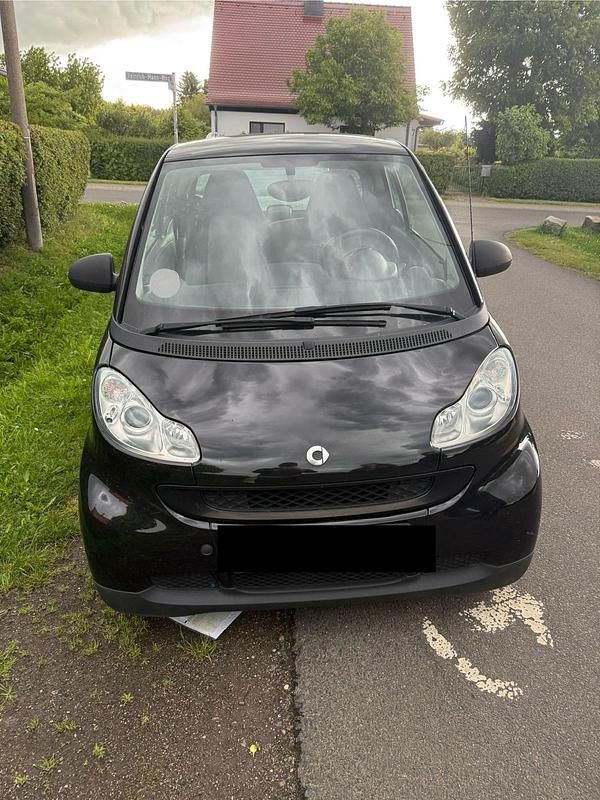 Schwarz Gebraucht 2011 Smart ForTwo Coupé Kleinwagen | 4.450 € (Fairer Preis) - Bild 1/4