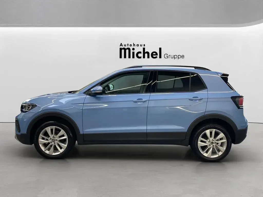 Neu VW T-Cross Life 116 PS (85 kW) 2026 Blau SUV