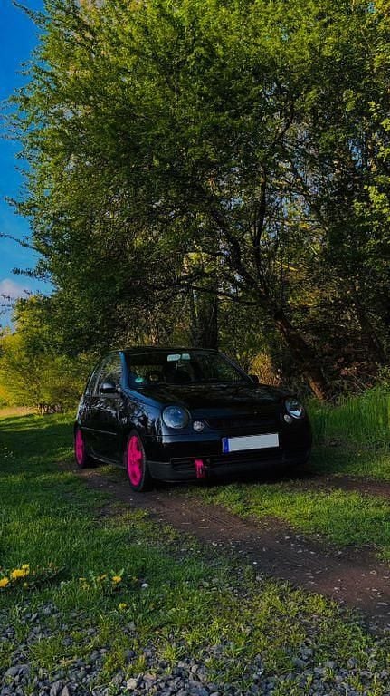 Gebraucht VW Lupo Basis 50 PS (36 kW) 2003 Schwarz Kleinwagen